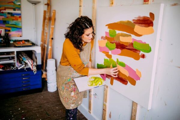 How Art Therapy Improves Mental Health